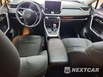 Zdjęcie 8 z 14 samochodu: 2024 TOYOTA RAV4 HYBRID XLE VIN:4T3RWRFV3RU147385 - miniatura
