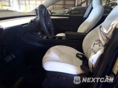 Zdjęcie 7 z 12 samochodu: 2023 TESLA MODEL Y VIN:7SAYGDEE8PA210254 - miniatura