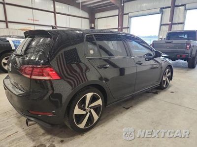 Trzecie zdjęcie samochodu z tyłu: 2019 VOLKSWAGEN GTI S VIN:3VW5T7AU4KM008073 - miniatura
