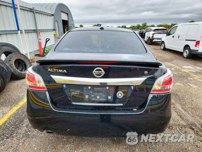 Zdjęcie 6 z 12 samochodu: 2015 NISSAN ALTIMA 2.5 S VIN:1N4AL3AP6FC447308 - miniatura
