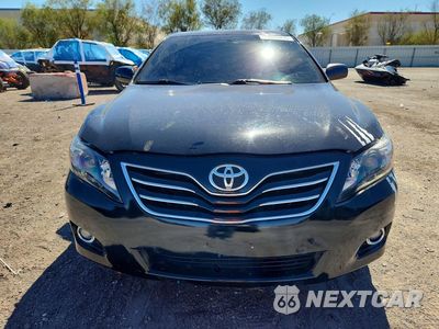 Piąte zdjęcie samochodu w środku: 2011 TOYOTA CAMRY XLE V6 VIN:4T1BK3EK3BU130554 - miniatura