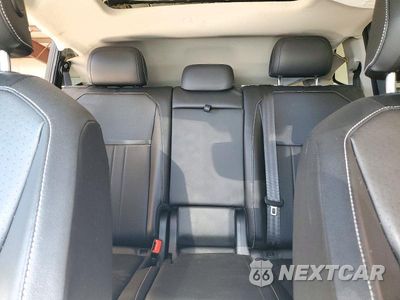 Zdjęcie 10 z 14 samochodu: 2022 VOLKSWAGEN TIGUAN SE VIN:3VV3B7AXXNM068694 - miniatura