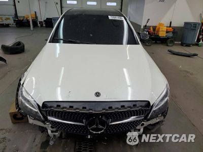 Piąte zdjęcie samochodu w środku: 2019 MERCEDES-BENZ C 300 4MATIC VIN:55SWF8EB0KU292902 - miniatura