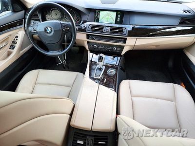 Zdjęcie 8 z 12 samochodu: 2012 BMW 535 XI VIN:WBAFU7C51CDU65007 - miniatura