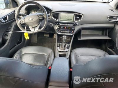 Zdjęcie 8 z 13 samochodu: 2018 HYUNDAI IONIQ LIMITED VIN:KMHC05LC5JU082247 - miniatura