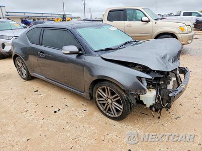 Czwarte zdjęcie samochodu z boku: 2013 SCION TC BASE VIN:JTKJF5C7XD3045680 - miniatura