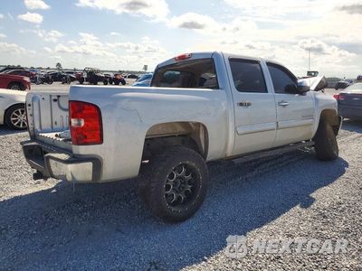 Trzecie zdjęcie samochodu z tyłu: 2013 CHEVROLET SILVERADO C1500 LT VIN:3GCPCSE00DG294317 - miniatura