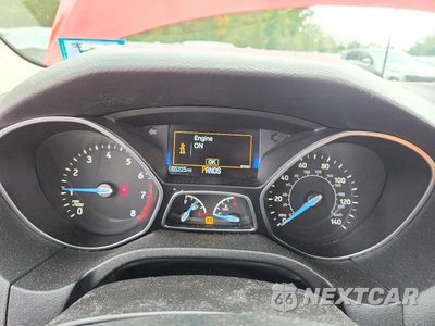 Zdjęcie 9 z 12 samochodu: 2015 FORD FOCUS SE VIN:1FADP3F29FL272714 - miniatura