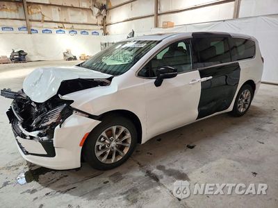 2027 CHRYSLER PACIFICA LIMITED 2C4RC1GG6VR561064 - główne zdjęcie licytacji z USA - miniatura