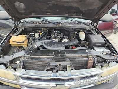 Zdjęcie 12 z 13 samochodu: 2005 CHEVROLET TAHOE C1500 VIN:1GNEC13T95R171686 - miniatura