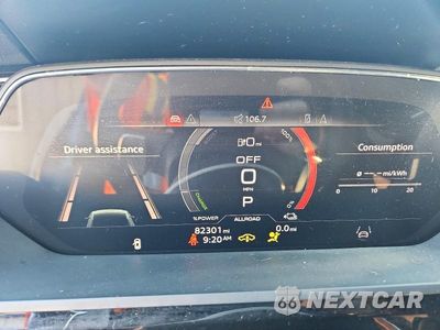 Zdjęcie 9 z 13 samochodu: 2021 AUDI E-TRON PREMIUM VIN:WA1AAAGE8MB027119 - miniatura