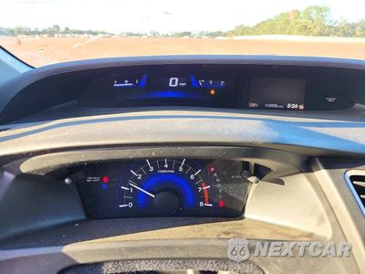 Zdjęcie 9 z 13 samochodu: 2014 HONDA CIVIC LX VIN:2HGFB2F56EH559849 - miniatura
