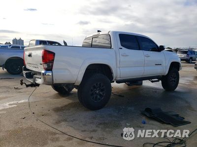 Trzecie zdjęcie samochodu z tyłu: 2023 TOYOTA TACOMA SR5 V6 VIN:3TMAZ5CN6PM216313 - miniatura