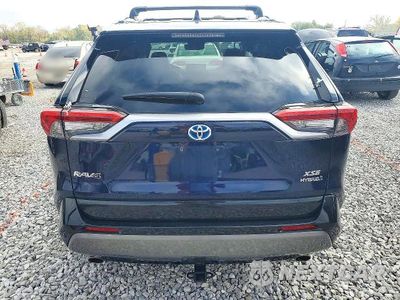 Zdjęcie 6 z 13 samochodu: 2021 TOYOTA RAV4 XSE VIN:2T3E6RFV6MW006169 - miniatura