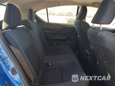 Zdjęcie 10 z 12 samochodu: 2015 TOYOTA PRIUS C TWO VIN:JTDKDTB33F1098255 - miniatura
