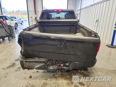 Zdjęcie 6 z 13 samochodu: 2018 RAM 1500 ST VIN:1C6RR7FG6JS254612 - miniatura