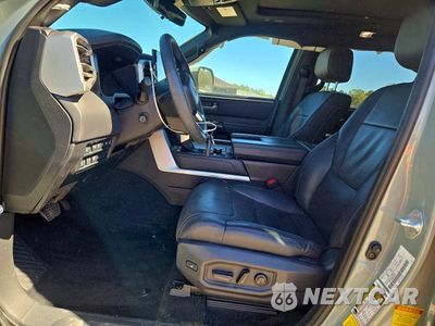 Zdjęcie 7 z 13 samochodu: 2025 TOYOTA SEQUOIA PLATINUM VIN:7SVAAABA5SX053760 - miniatura