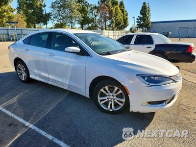 Czwarte zdjęcie samochodu z boku: 2015 CHRYSLER 200 LIMITED VIN:1C3CCCAB7FN670912 - miniatura