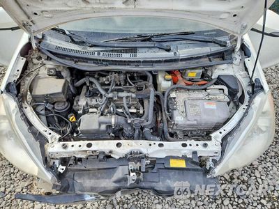 Zdjęcie 11 z 13 samochodu: 2014 TOYOTA PRIUS C THREE VIN:JTDKDTB36E1563688 - miniatura