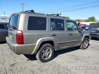 Trzecie zdjęcie samochodu z tyłu: 2006 JEEP COMMANDER VIN:1J8HH48N56C212721 - miniatura
