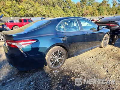 Trzecie zdjęcie samochodu z tyłu: 2020 TOYOTA CAMRY SE VIN:4T1G11AK1LU893581 - miniatura