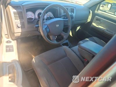 Zdjęcie 8 z 12 samochodu: 2006 DODGE DAKOTA SLT VIN:1D7HE42K46S517606 - miniatura