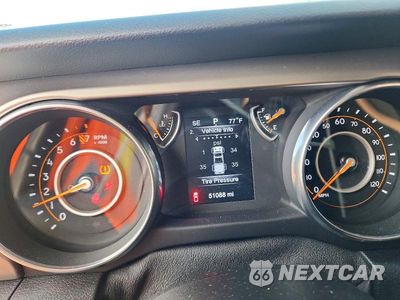 Zdjęcie 9 z 13 samochodu: 2020 JEEP GLADIATOR SPORT VIN:1C6HJTAG6LL100255 - miniatura