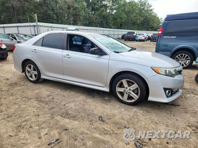 Czwarte zdjęcie samochodu z boku: 2014 TOYOTA CAMRY SE VIN:4T1BF1FK8EU384241 - miniatura