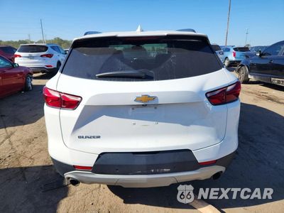 Zdjęcie 6 z 13 samochodu: 2019 CHEVROLET BLAZER 1LT VIN:3GNKBBRA4KS672821 - miniatura