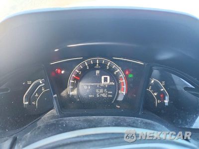 Zdjęcie 9 z 13 samochodu: 2017 HONDA CIVIC LX VIN:19XFC2F50HE007839 - miniatura