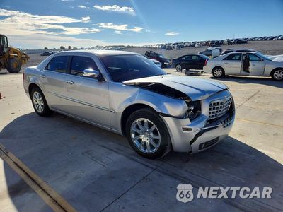 Czwarte zdjęcie samochodu z boku: 2010 CHRYSLER 300 TOURING VIN:2C3CA5CV6AH329432 - miniatura
