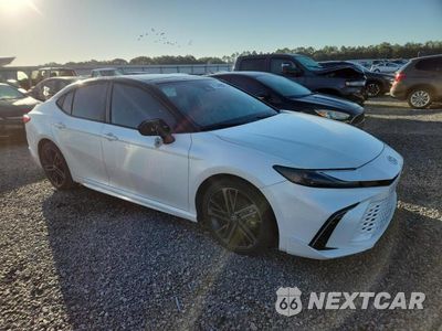 Czwarte zdjęcie samochodu z boku: 2025 TOYOTA CAMRY XSE VIN:4T1DAACK9SU019400 - miniatura