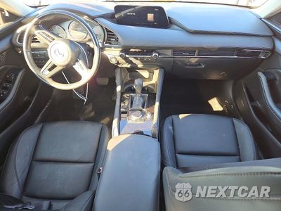 Zdjęcie 8 z 12 samochodu: 2021 MAZDA 3 PREFERRED VIN:JM1BPBCLXM1330086 - miniatura