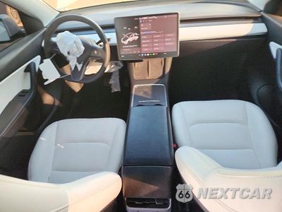 Zdjęcie 8 z 13 samochodu: 2021 TESLA MODEL Y VIN:5YJYGDEE6MF198648 - miniatura