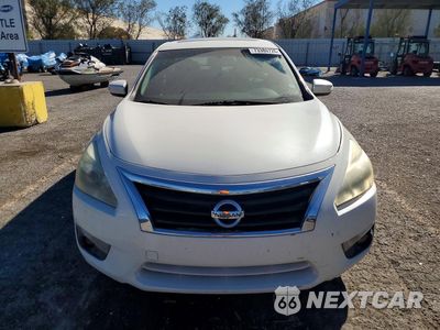 Piąte zdjęcie samochodu w środku: 2015 NISSAN ALTIMA 2.5 SV VIN:1N4AL3AP4FC422472 - miniatura