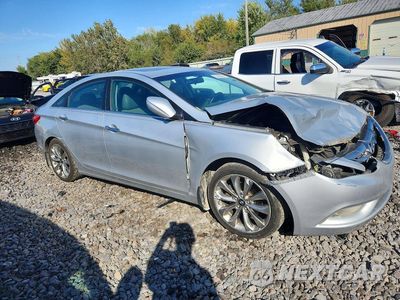 Czwarte zdjęcie samochodu z boku: 2011 HYUNDAI SONATA SE VIN:5NPEC4AC3BH152440 - miniatura