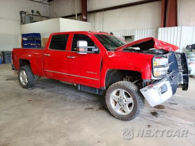 Czwarte zdjęcie samochodu z boku: 2015 CHEVROLET SILVERADO K2500 HEAVY DUTY LTZ VIN:1GC1KWE86FF654278 - miniatura