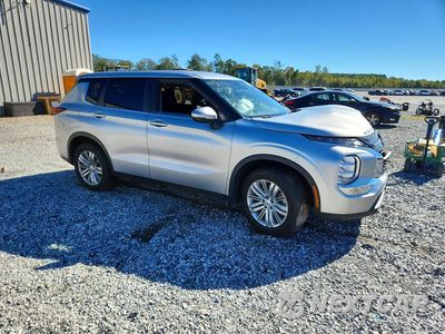 Czwarte zdjęcie samochodu z boku: 2024 MITSUBISHI OUTLANDER ES VIN:JA4J3UA83RZ006854 - miniatura