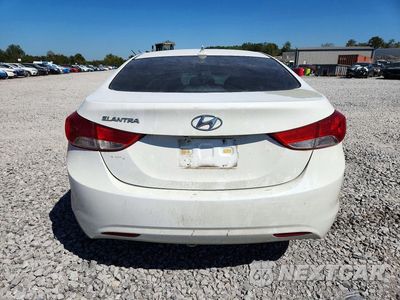 Zdjęcie 7 z 13 samochodu: 2013 HYUNDAI ELANTRA GLS VIN:5NPDH4AEXDH270485 - miniatura