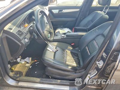 Zdjęcie 7 z 12 samochodu: 2009 MERCEDES-BENZ C 300 4MATIC VIN:WDDGF81X19F216320 - miniatura