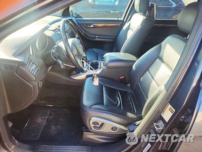 Zdjęcie 7 z 13 samochodu: 2012 MERCEDES-BENZ R 350 4MATIC VIN:4JGCB5HEXCA138319 - miniatura