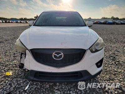 Piąte zdjęcie samochodu w środku: 2014 MAZDA CX-5 TOURING VIN:JM3KE2CY5E0381320 - miniatura