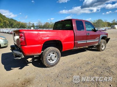 Trzecie zdjęcie samochodu z tyłu: 2003 CHEVROLET SILVERADO K2500 HEAVY DUTY VIN:1GCHK29103E123728 - miniatura