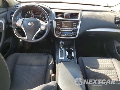 Zdjęcie 8 z 12 samochodu: 2018 NISSAN ALTIMA 2.5 SV VIN:1N4AL3AP3JC237340 - miniatura