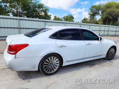 Trzecie zdjęcie samochodu z tyłu: 2014 HYUNDAI EQUUS SIGNATURE VIN:KMHGH4JH6EU083237 - miniatura