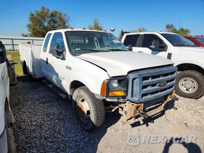Czwarte zdjęcie samochodu z boku: 2006 FORD F350 SUPER DUTY VIN:1FDWX36P86EB27808 - miniatura