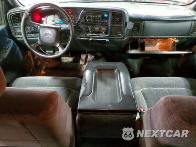Zdjęcie 8 z 12 samochodu: 2002 CHEVROLET SILVERADO K2500 HEAVY DUTY VIN:1GCHK29U32E134618 - miniatura
