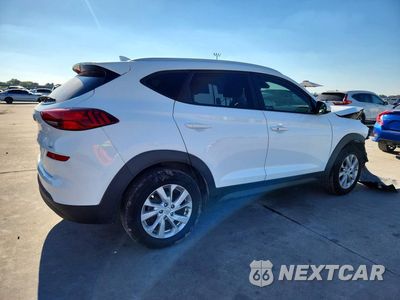 Trzecie zdjęcie samochodu z tyłu: 2020 HYUNDAI TUCSON VALUE VIN:KM8J3CA43LU176743 - miniatura
