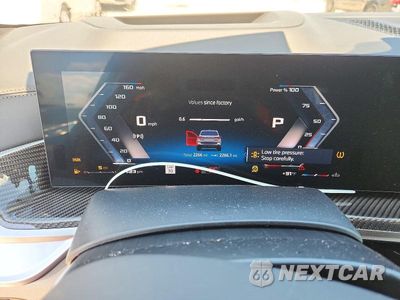 Zdjęcie 9 z 12 samochodu: 2026 BMW X5 M60I VIN:5UX33EU03T9461235 - miniatura