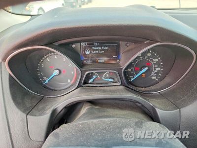 Zdjęcie 9 z 12 samochodu: 2016 FORD FOCUS SE VIN:1FADP3F22GL305652 - miniatura